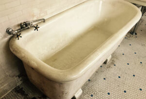 Bathtub Replacement - Before Photo